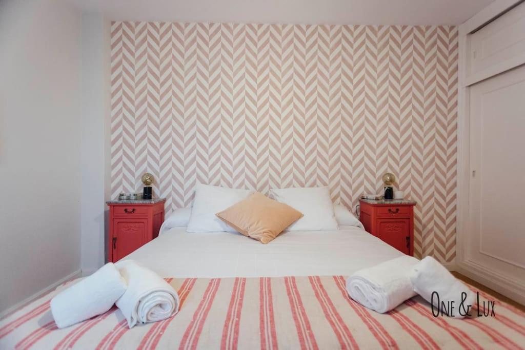 O&L Aire - Spacious And Bright Apartment In The Heart Of Севиля Екстериор снимка